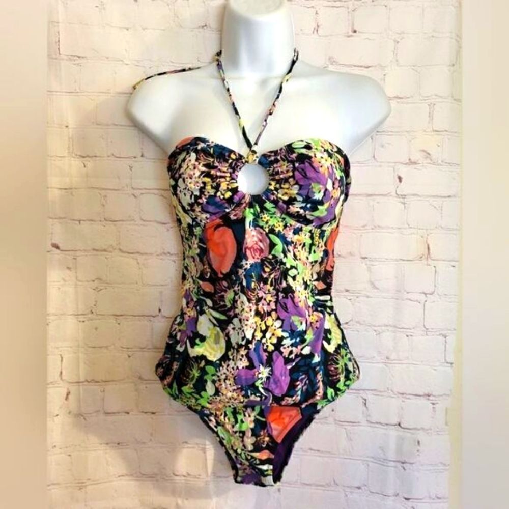 NWT Diane Von Furstenberg Floral Print One Pc. Bandeau Swimsuit Sz.S MSRP $170